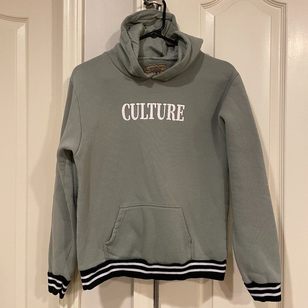 Brooklyn Laundry Boys Hoodie 18. (XL)